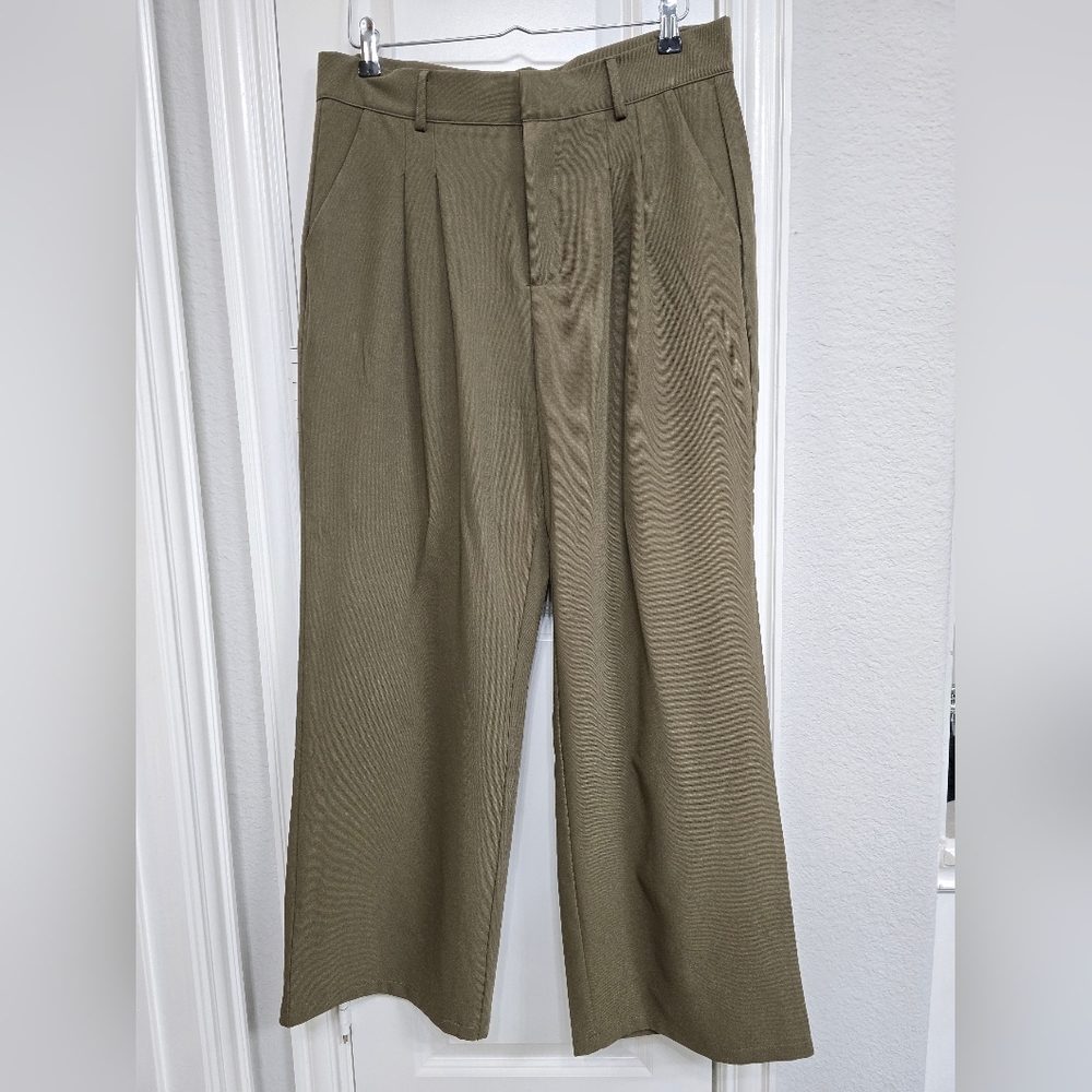 Olive Wide-Leg Pleated Trousers